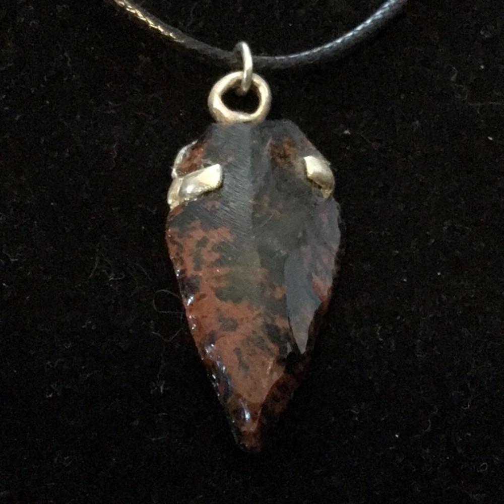 Arrowhead pendant with 925 mount